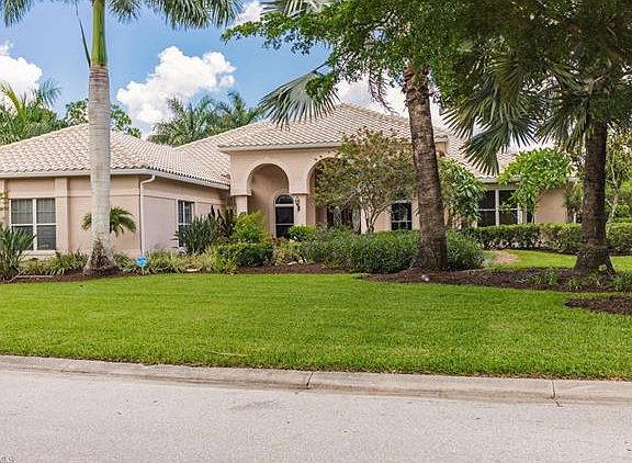 4th image of 15841 Grey Friars Ct