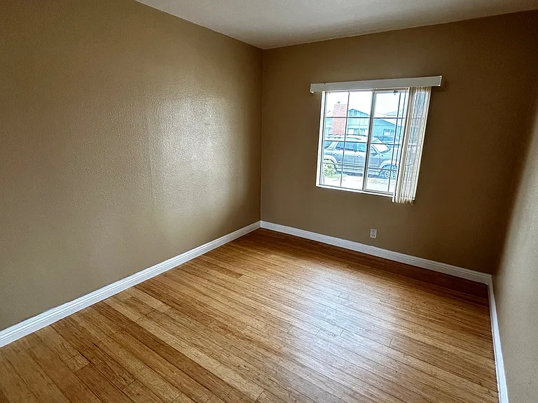 222 Alvarado St — Photo 3