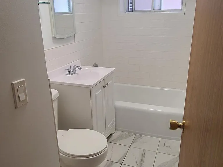 8640 Skokie Blvd #GE — Photo 7