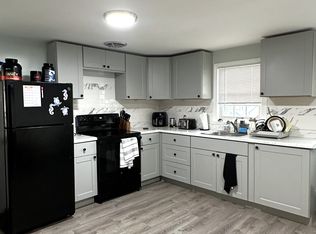 112 Greenleaf St APT 20, Quincy, MA 02169