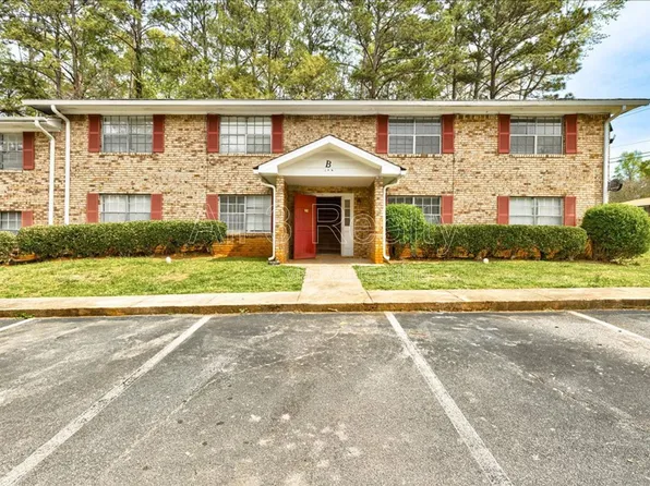 111 W Burke St, Stockbridge, GA