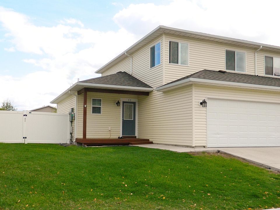 1st image of 55 Stratford Dr