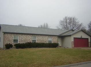 117 Rio Verde Dr, Belleville, IL 62221