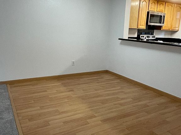 3rd image of 6075 Joaquin Murieta Ave #B