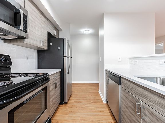 3rd image of 422 1st Ave W APT 409