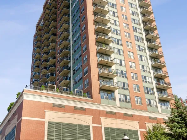 1717 S Prairie Ave APT 2105, Chicago, IL 60616