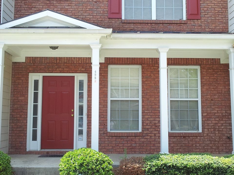 Front of Townhome