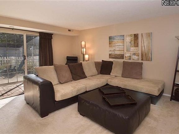 2nd image of 2840 N Bay Dr APT P2