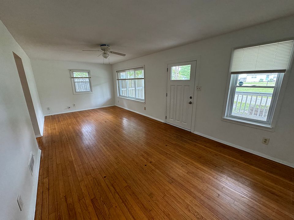 2nd image of 6412 Glendale Rd