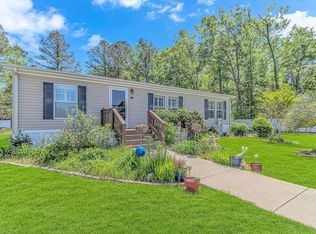 121 Darlene Dr, Myrtle Beach, SC 29588