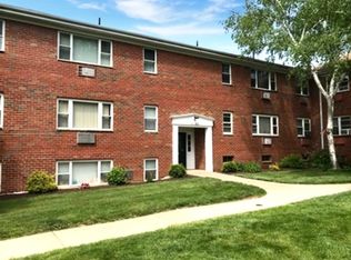 192 Regency Park #192, Agawam, MA 01001