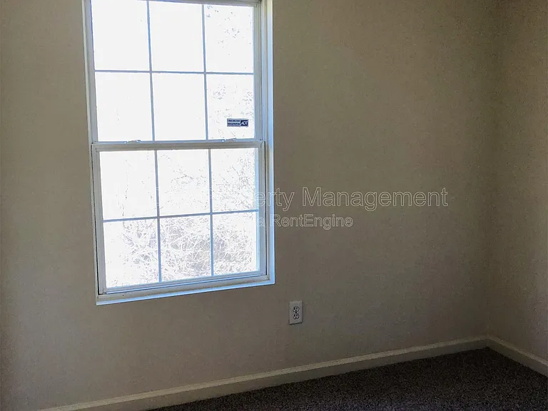 11009 Bevin Dr — Photo 11