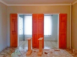 6335 60th Pl, Flushing, NY 11385