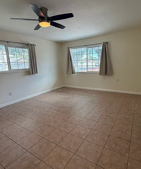 4486 Santee Pl — Photo 16