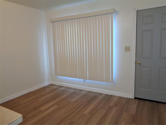 5th image of 518 N Towne Ave #3