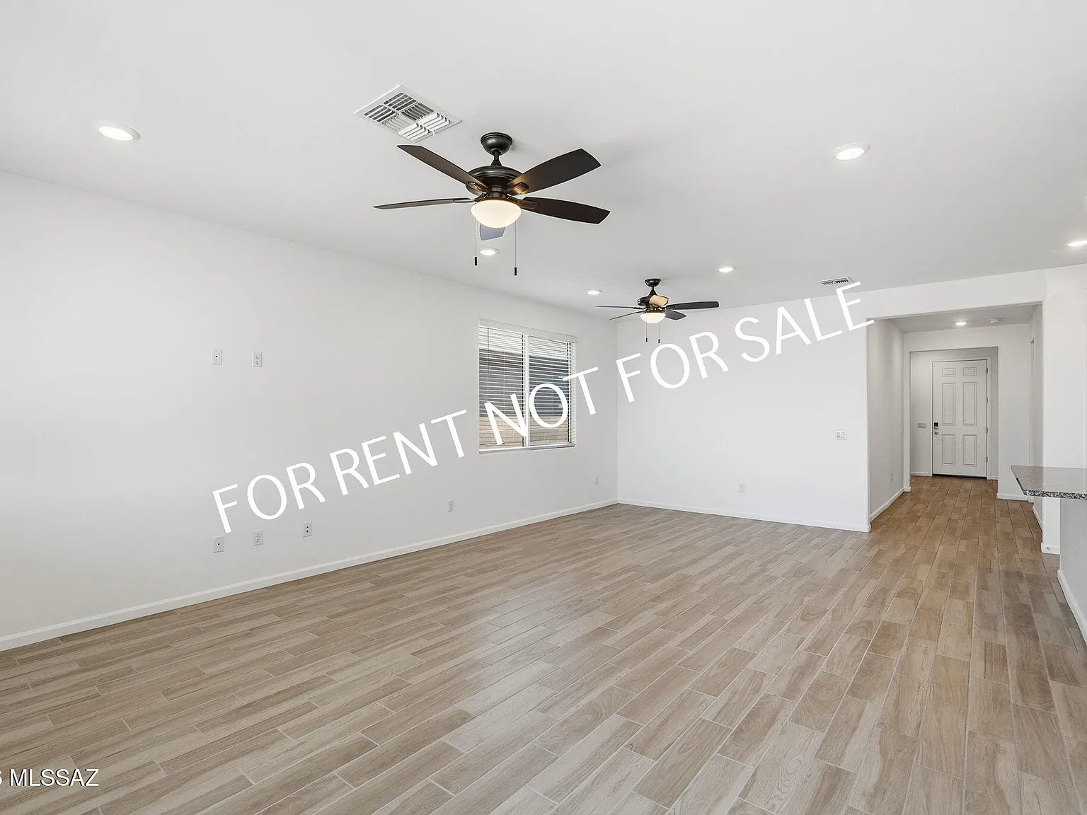 4 bed, 2.0 bath, 1859 sqft, $1,995 — Photo 3