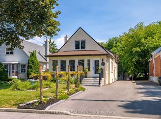 11 Twin Pauls Cres, Toronto, ON M1R 3Z6
