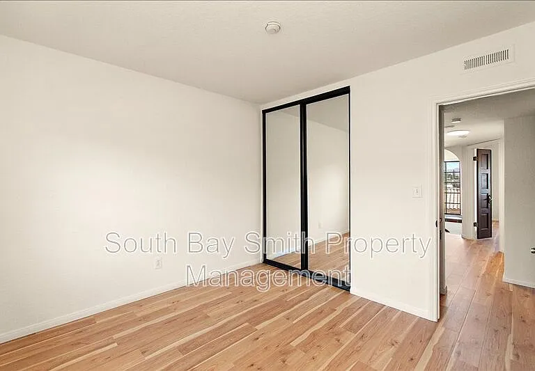 227 S Irena Ave #4 — Photo 27
