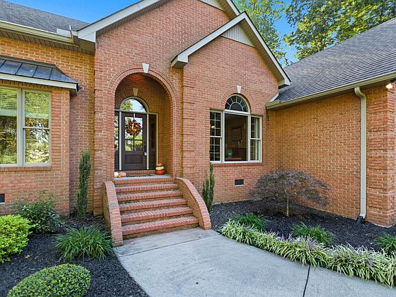 5th image of 189 Turkey Creek Dr