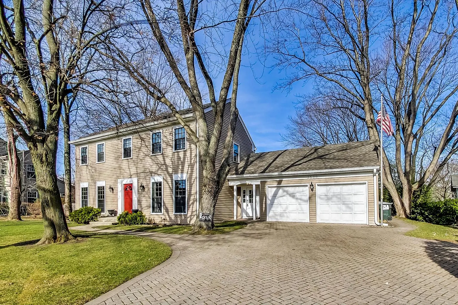 2530 Shannon Rd photo 1