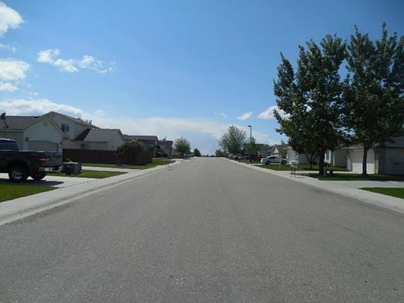 5th image of 11535 Roanoke Dr