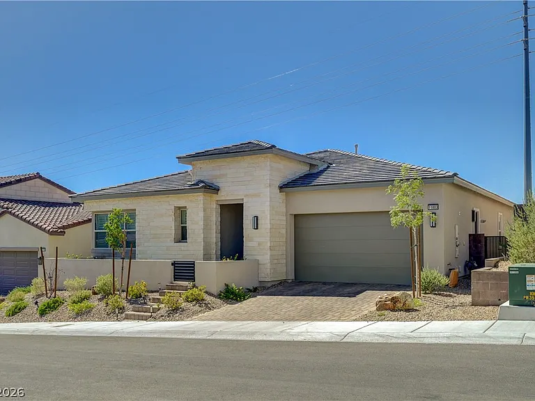 11803 Giroma Ave — Photo 2