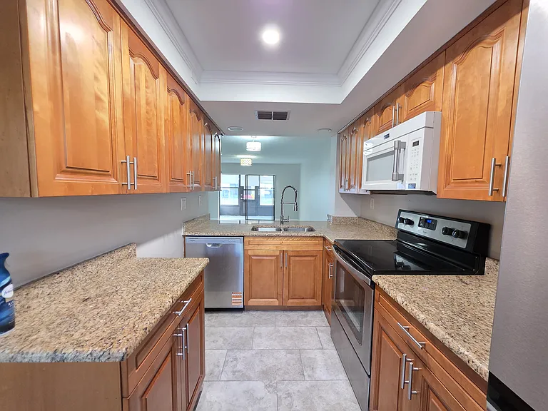 2275 62nd Ave N #5103 — Photo 9