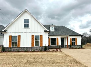 2951 Eden Ln, Nesbit, MS 38651