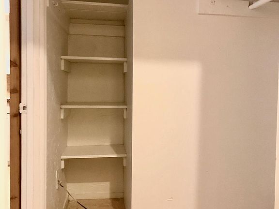 4th image of 233 Wenonah Pl #7