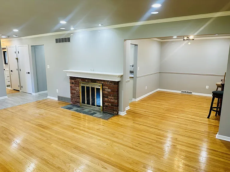 Living room/Dining room