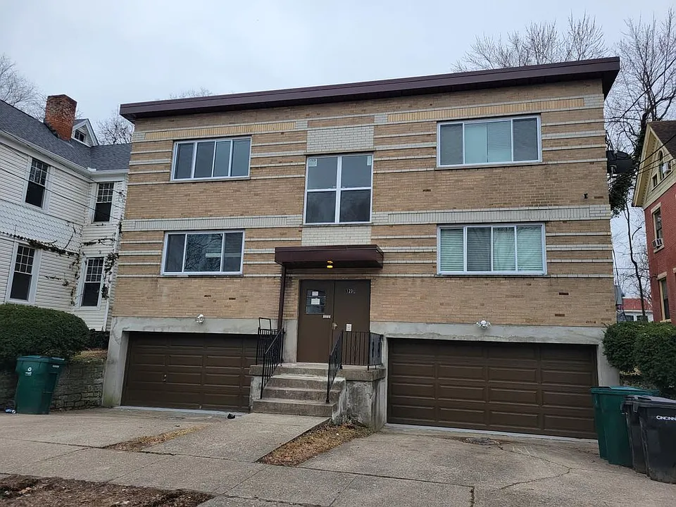1231 Laidlaw Ave #4