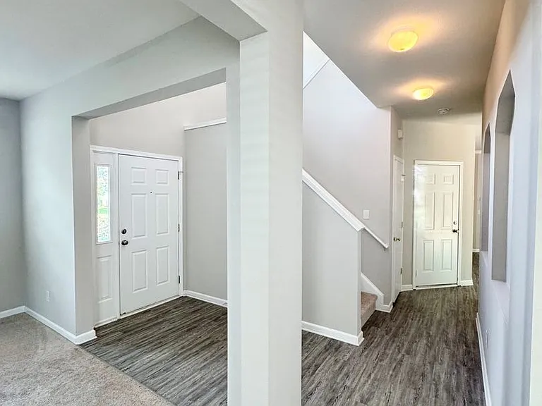 9413 Thatcher Hall Ct — Photo 13