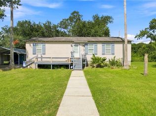 2720 Gina Dr, Saint Bernard, LA 70085