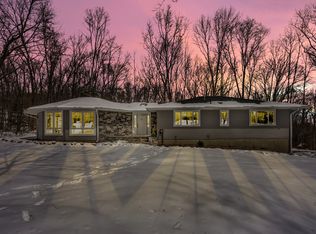 8 Forest Dr, Newton, NJ 07860