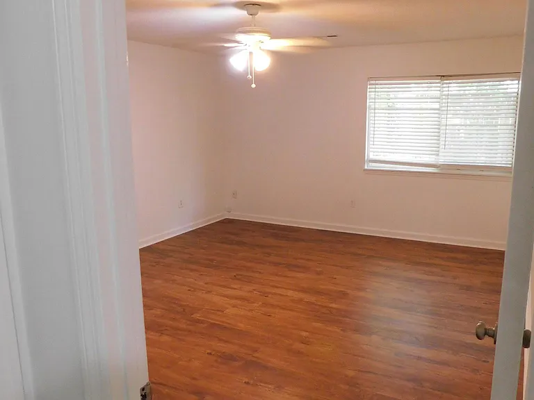 1482 Hidden Bridge Dr — Photo 13