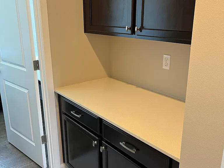 2412 NE Boulderstone Ct — Photo 18