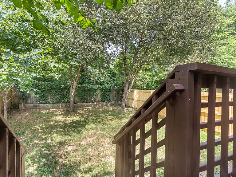 905 Cahal Ave — Photo 53