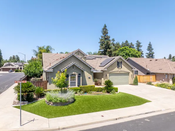 373 W Houston Ave, Clovis, CA 93611