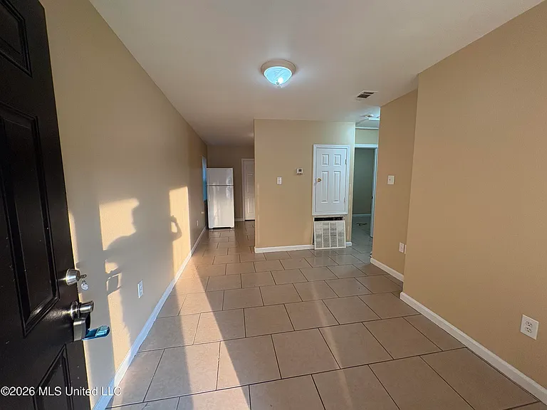 6525 Jasmine St #4 — Photo 2