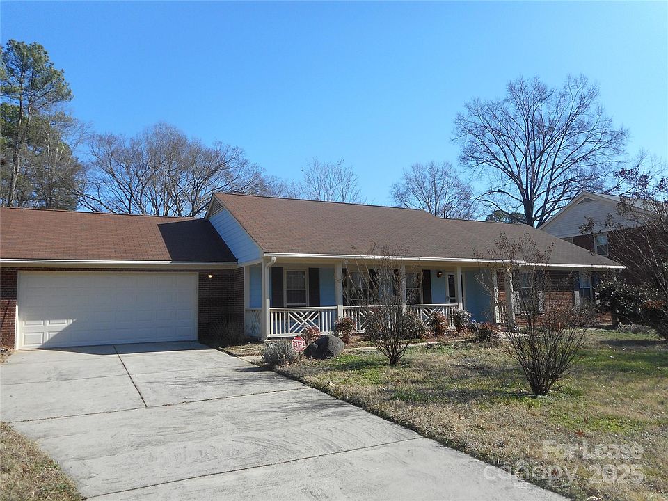 1st image of 10749 Colony Woods Dr