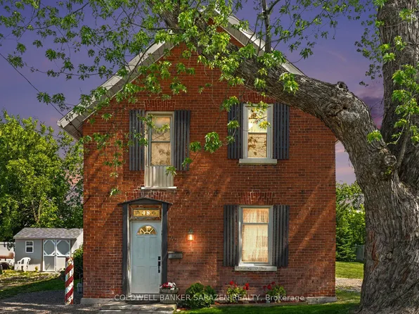 48 Norma St S, Arnprior, ON K7S 3B5
