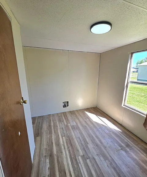 1122 Sean Cir — Photo 18