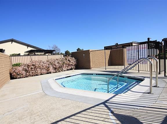 4th image of 337 Los Arbolitos Blvd