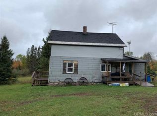44704 South Rd, Toivola, MI 49965