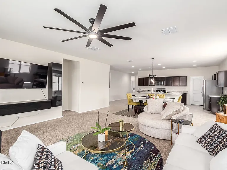 2418 E Santa Barbara Trl — Photo 6