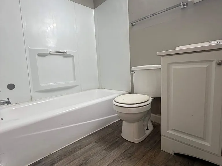 2206 K St — Photo 10