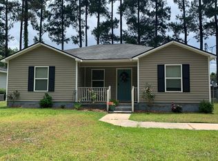 110 Blairstone Ln, Thomasville, GA 31792