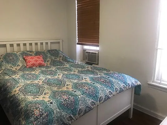 Rented by Prince Real Estate Associates LLC | media 4