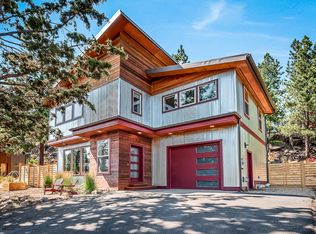 19544 Century Dr, Bend, OR 97702