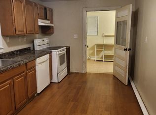 504 1/2 Oakdale Dr, Oklahoma City, OK 73127
